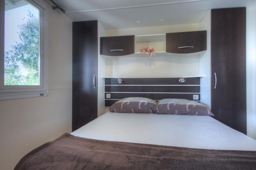 Apartments Irena Jezera Room photo
